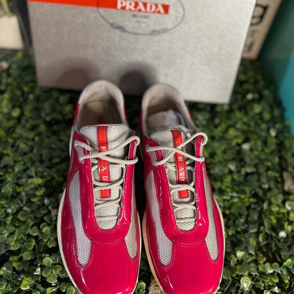 Prada Sneakers size 38 - Picture 6 of 8